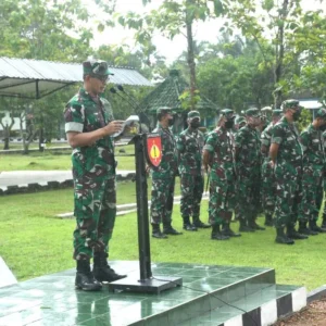 Kasdam IV/Diponegoro Pimpin Riksiapops Satgas Yonif 405/Surya Kusuma Kasdam IV/Diponegoro Pimpin Riksiapops Satgas Yonif 405/Surya Kusuma