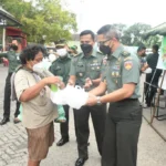 Kodam IV/Diponegoro Berbagi Takjil Buka Puasa