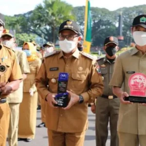 Kota Malang Terima Berbagai Penghargaan, Sutiaji : Ini Kerja Kita Bersama
