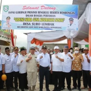 Kunker ke Kepahiang, Gubernur Resmikan Gedung Serba Guna Kunker ke Kepahiang, Gubernur Resmikan Gedung Serba Guna