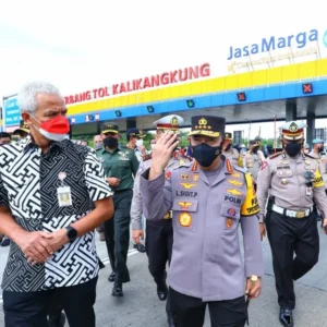 Pangdam IV/Diponegoro Dampingi Kapolri Cek Kesiapan Polda Jateng Antisipasi Arus Mudik