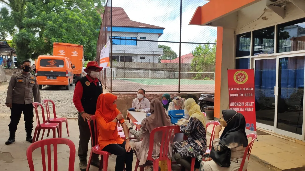 Percepat Capaian Vaksinasi, BIN Sasar Penerima BLT Migor dan Universitas Dehasen