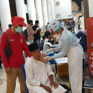 Percepatan Capaian Vaksinasi di Kota Bengkulu Selama Ramadhan, Binda Bengkulu Sasar Jamaah Masjid At Taqwa
