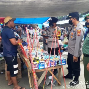 Ribuan Petasan Diamankan di Pasar Lubuk Pinang