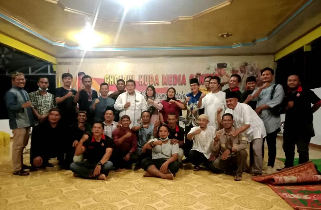 Rindu Insan Pers, Mantan Bupati Mukomuko Buka Puasa Bersama Wartawan