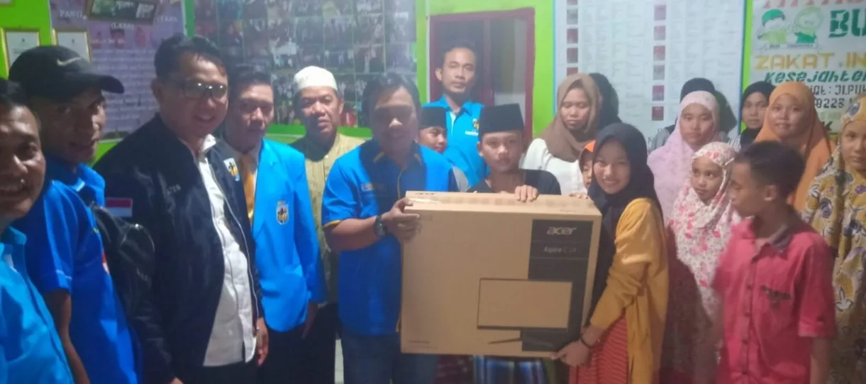 Usai Dilantik, KNPI Santuni 30 Anak Yatim dan Bantu Komputer ke Panti Asuhan