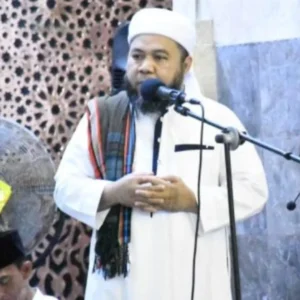 Wali Kota Helmi Ajak Perbanyak Sedekah dan Janji Beri Kurma ke Setiap Masjid
