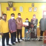 Desa Pasar Ipuh Salurkan BLT DD, Sekcam : Manfaatkan Dengan Baik