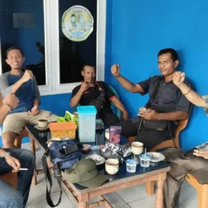 Forkom Media Online Mukomuko Silaturahmi dengan Anggota DPRD Siswanto Forkom Media Online Mukomuko Silaturahmi dengan Anggota DPRD Siswanto