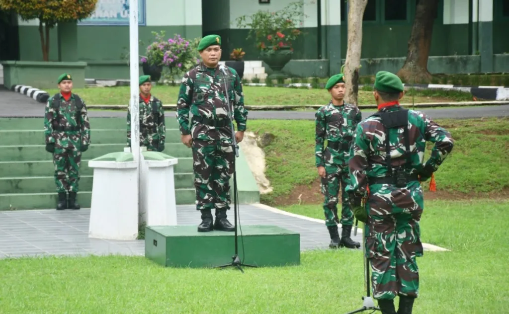 Gelar Upacara Rutin, Kakumdam IV/Diponegoro : Tetap Semangat dan Selalu Bersyukur