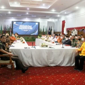 Gubernur Rohidin Pimpin Rapat Lanjutan PEN Bersama Kejati