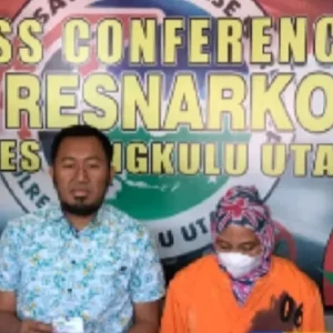 IRT di Arga Makmur Nekat Jadi Kurir Sabu Narapidana Lapas IRT di Arga Makmur Nekat Jadi Kurir Sabu Narapidana Lapas