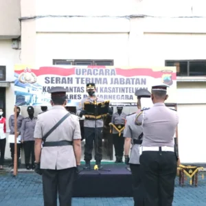 Kapolres Banjarnegara Pimpin Sertijab Kasatlantas dan Kasatintelkam