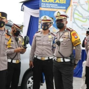 Kapolres Malang Dampingi Dirlantas Polda Jatim Tinjau Kesiapan Pos Yan dan Pos Pam