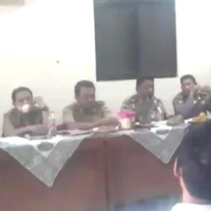 Tak Pernah Ngantor, Warga Desa Krasak Tuntut Kaur Pemerintahan Dipecat