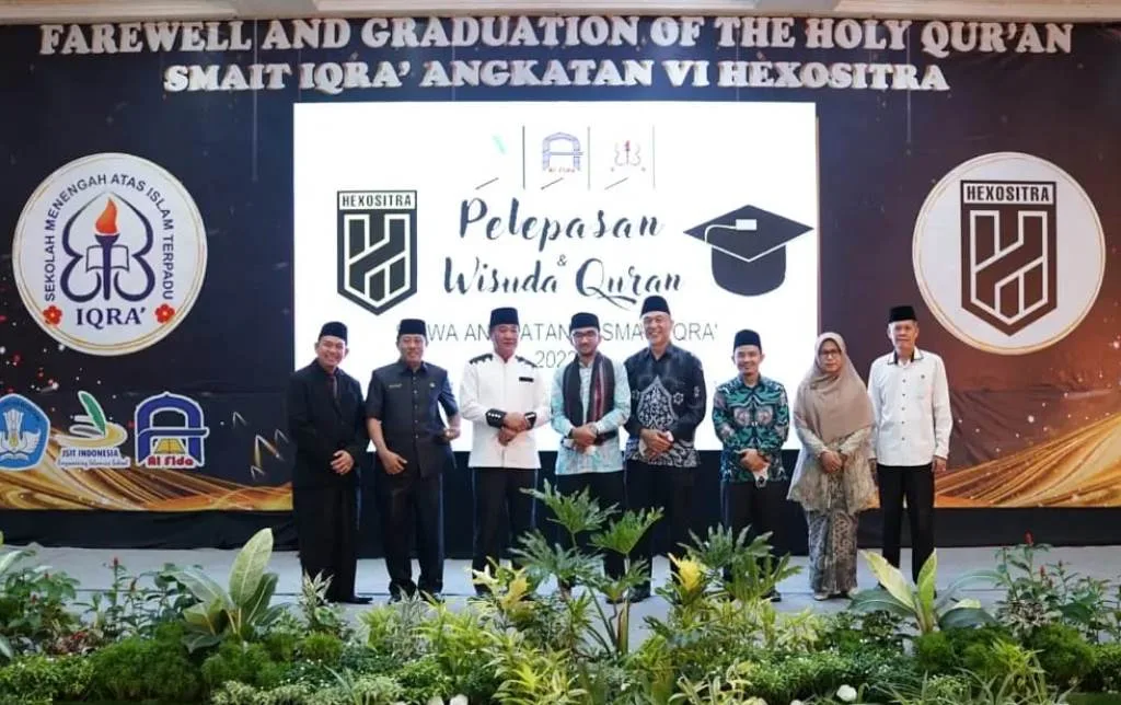 Wagub Rosjonsyah Hadiri Wisuda SMA IT IQRA