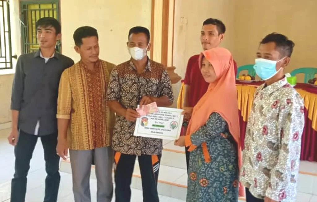 137 KPM di Desa Sibak Terima BLT DD Tahap Dua
