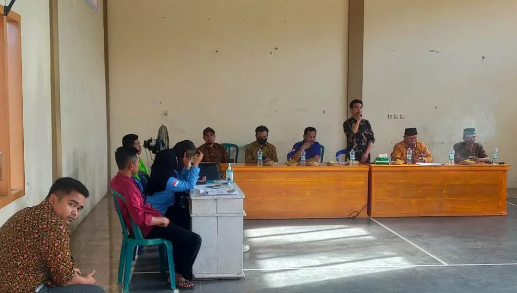 89 KPM Desa Tirta Kencana Terima BLT DD Tahap 2