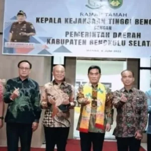 Bupati BS Berharap Komunikasi dan Kerjasama Dengan Kejati Terus Dipertahankan