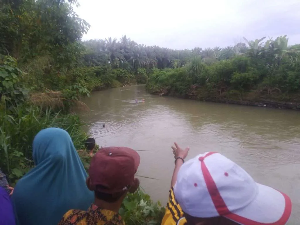 Dua Bocah Tewas Tenggelam di Aliran Sungai Sumber Air PDAM Kota Bengkulu
