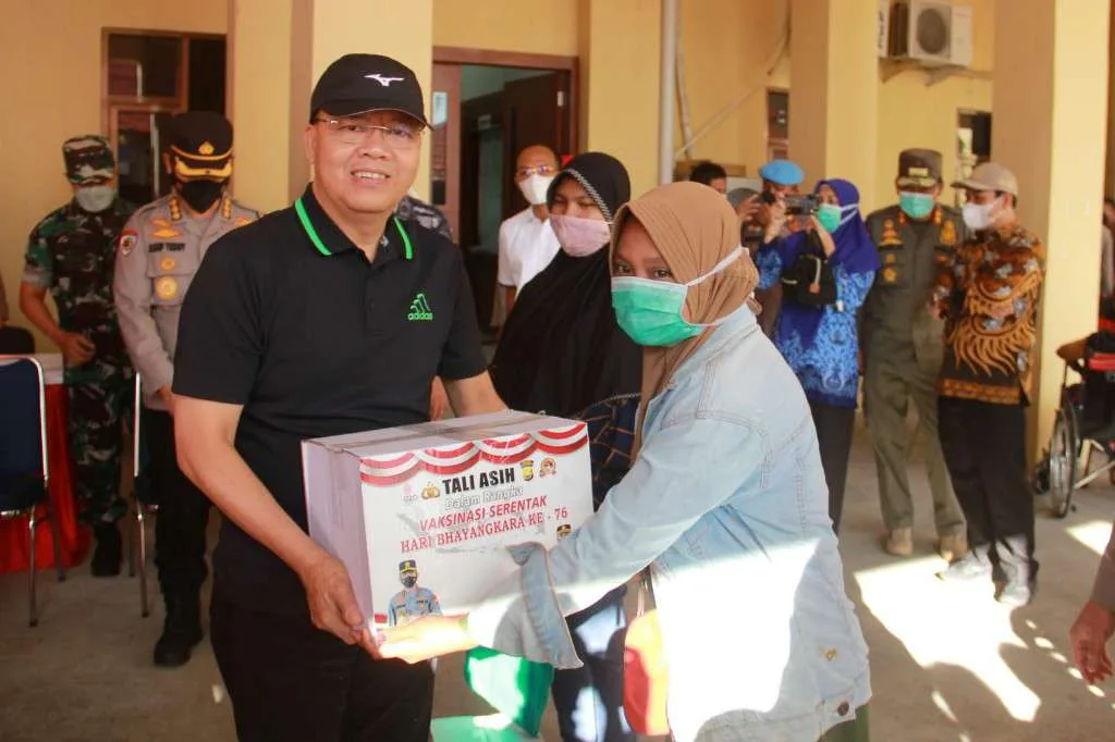 Gubenur Bengkulu Apresiasi Vaksinasi dan Baksos Hari Bhayangkara ke 76