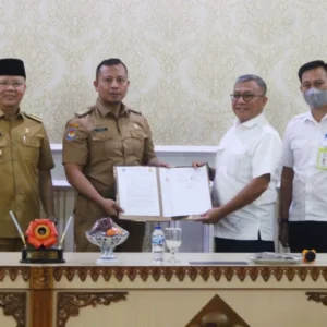 Gubernur Rohidin Implementasikan Kelanjutan Pembangunan Pulau Enggano