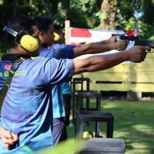 Hari Bhayangkara Ke-76 Polres Mukomuko Gelar Lomba Menembak