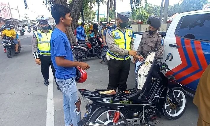 Hari Pertama Operasi Seligi, Puluhan Pengendara Terjaring