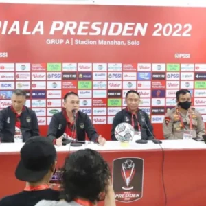 Kapolda Jateng Jamin Keamanan Gelaran Piala Presiden 2022 Kapolda Jateng Jamin Keamanan Gelaran Piala Presiden 2022