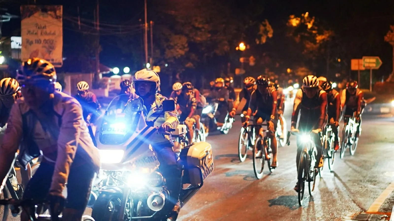 Pecahkan Rekor MURI, Gowes Presisi Nusantara Tempuh 508 Km Kurang dari 24 Jam