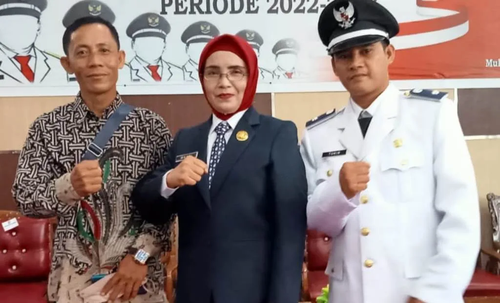 Tukin, Kades Termuda ini Dilantik Bupati Mukomuko