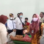 Warga Idap Kanker Darah, Asisten 1 Kaur Pimpin Langsung Penyerahan Bantuan