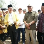 Bedah Rumah Baznas, Gubernur Letakkan Batu Pertama