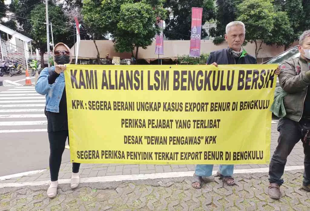 Demo KPK, Massa Tuntut Kasus Ekspor Benur Dilanjutkan Lagi