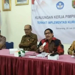 DPKS Support Kepala Sekolah dan Guru Konsisten Laksanakan IKM Merdeka DPKS Support Kepala Sekolah dan Guru Konsisten Laksanakan IKM Merdeka