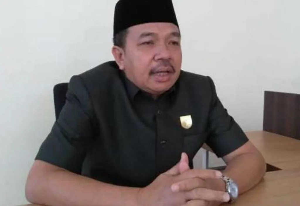Gunadi Desak BK Tuntaskan Laporan Perselingkuhan Mantan Istri Dengan Anggota Dewan Gunadi Yunir: Sistem Pertanian Bengkulu Perlu Dikembangkan Gunadi Yunir: APBD-P DPRD Provinsi Tetap Dukung Program Pembangunan Gunadi Imbau Pemda Bengkulu Selatan Berikan Perhatian Khusus Terhadap Penyakit Menular Gunadi Yunir Dukung Pernyataan Ketua MUI Bidang Fatwa, Desak Boikot Produk Israel