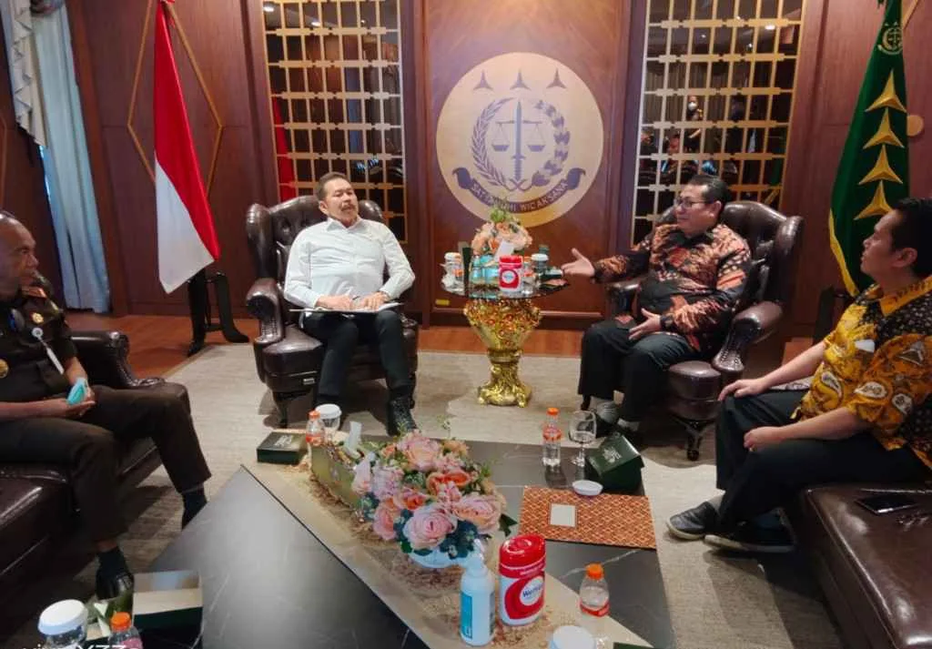 Jaksa Agung ST Burhanuddin Meminta SMSI Mengawal Kinerja Para Jaksa