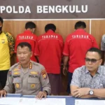 Sabu Dari Padang, Dua Pengedar Satu Kurir Berhasil Ditangkap
