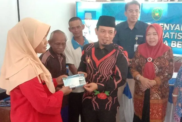 Setelah HD Bersalin Gratis, Kini Pemkot Bengkulu Luncurkan BPJS Gratis