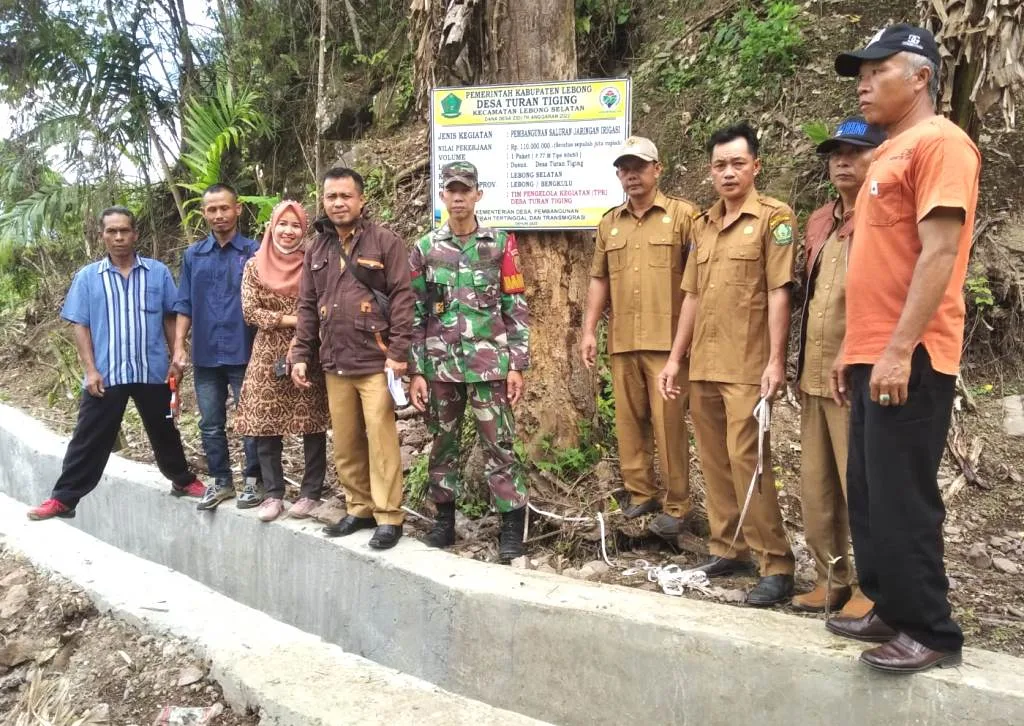Tim Monev Kecamatan Lebong Selatan Monitoring Kegiatan di Desa Turan Tiging