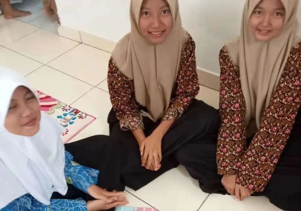 12 Murid SMPN 21 Satu Atap Kaur Ikut Serta KIHAJAR Kemendikbud 2022