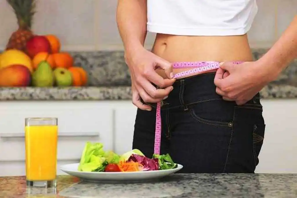 5 Cara Diet Sehat Tanpa Olahraga, Nomor 5 Bikin Kaget Mengapa Penurunan Berat Badan 5 kg dalam Seminggu Berisiko? Lima Rekomendasi Diet Terbaik Tahun 2025 untuk Hidup Sehat HIIT: Metode Efektif Mengecilkan Perut dan Tingkatkan Kebugaran Tubuh