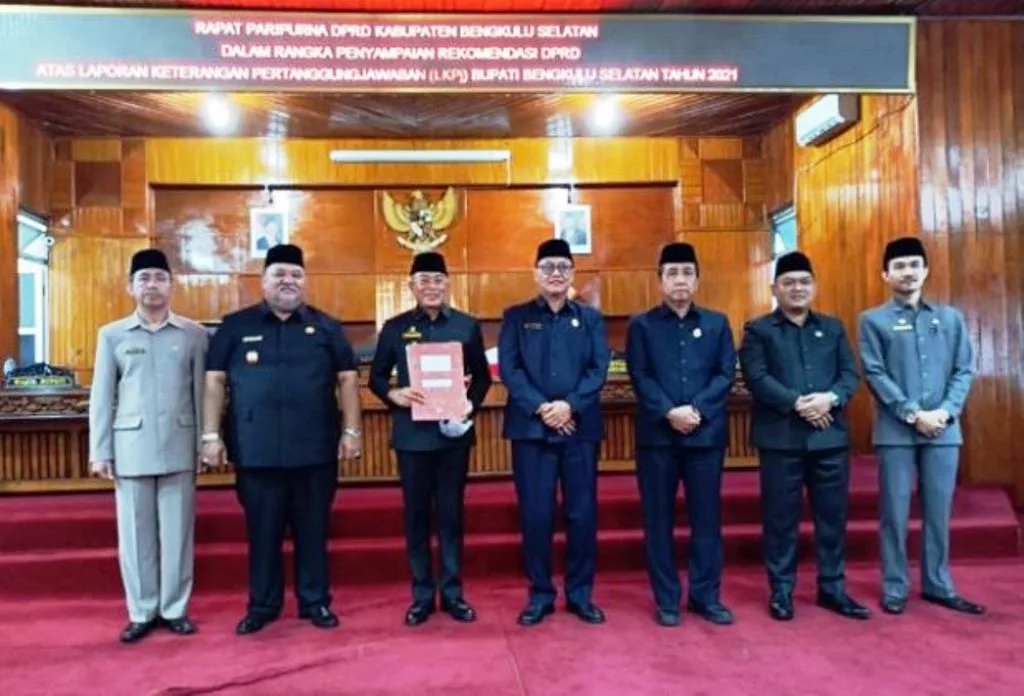 DPRD BS Gelar Paripurna Bahas LKPJ Bupati Tahun 2021