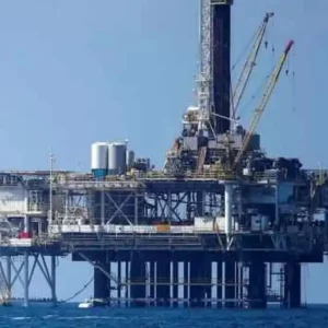 Harga Minyak Dunia Anjlok