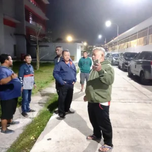 Imbau Pedagang Kembali ke Pasar Johar, Kasatpol PP Ancam Cabut Ijin Imbau Pedagang Kembali ke Pasar Johar, Kasatpol PP Ancam Cabut Ijin