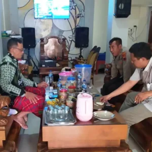 Jaga Kondusifitas Pilkades, Kapolsek Karangtengah Kunjungi Para Cakades