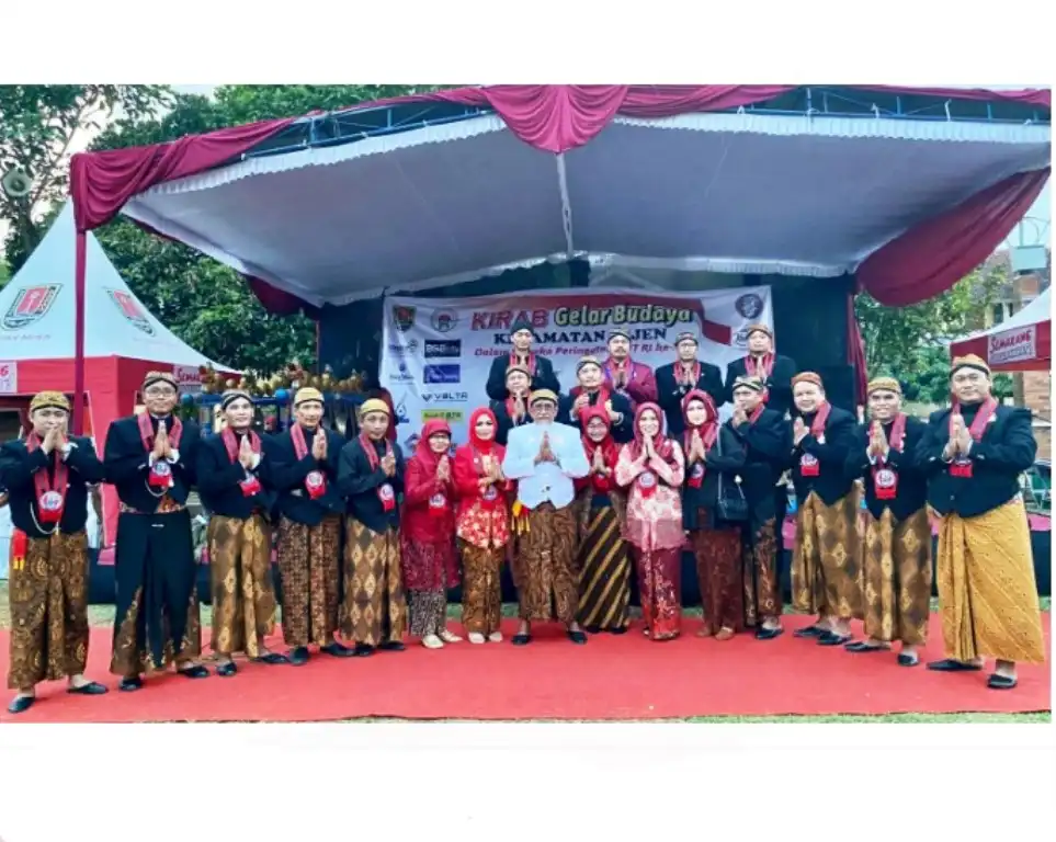 Karawitan Permadani Laras Semarakan Kirab Gelar Budaya Kecamatan Mijen
