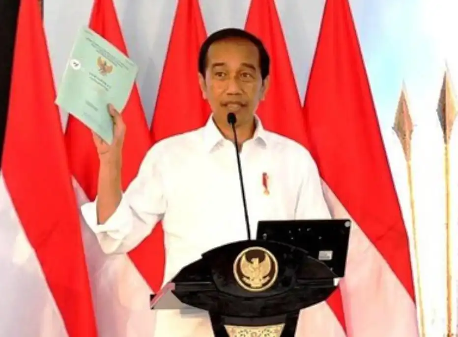 Marah ke Mafia Tanah, Jokowi : Kalau Ketemu Gebuk Saja Presiden Jokowi Tandatangani UU DKJ, Jakarta Tetap Ibu Kota Negara?