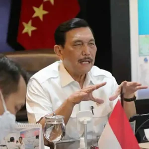 Minggu Depan BBM Naik? Luhut : Keputusan di Presiden Menteri Pembayar Pajak Tertinggi, Ternyata Segini Harta Luhut Binsar Pandjaitan Terkait BBM Jenis Baru, Menko Marves Beri Klasifikasi 