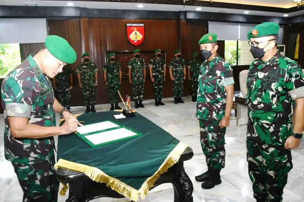 Pangdam IV/Diponegoro Pimpin Sertijab Kakudam IV/Diponegoro